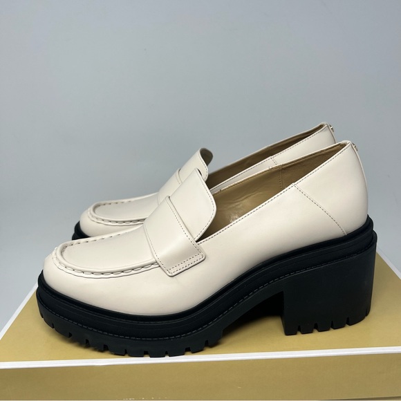 Michael Kors Rocco Loafer - Picture 3 of 11
